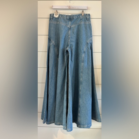 Free People Pandora Wide Flare Jeans NWT - Picture 5 of 6
